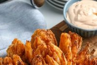 Unlock the Secrets to a Perfect Blooming Onion | Cafe Impact